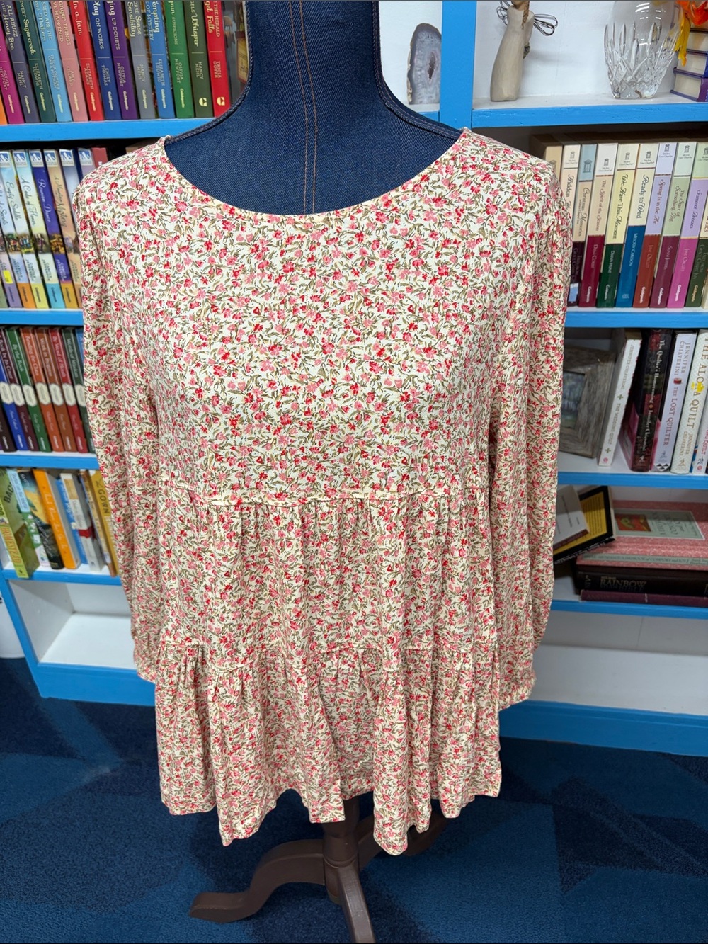 American eagle peasant blouse size medium